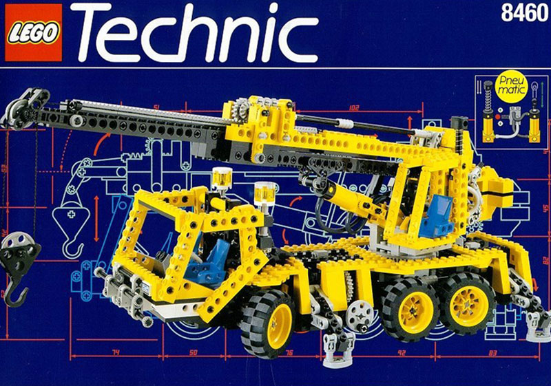 8460 - Pneumatic Crane Truck